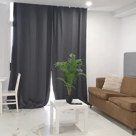 Casa Blanca Playa Paraiso Tenerife 아파트 *